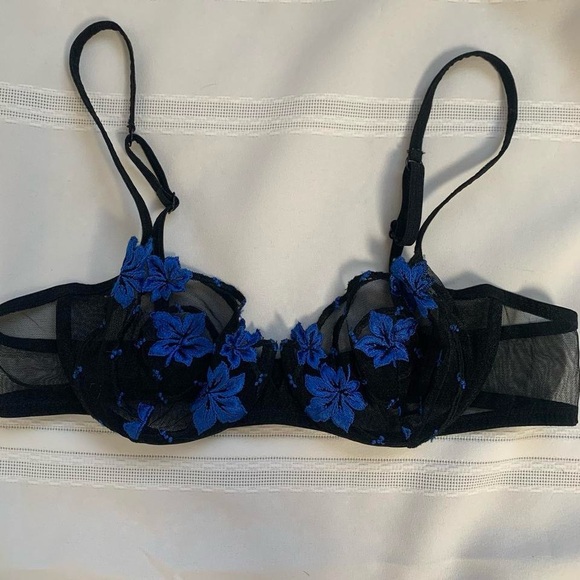 La Perla Other - Vintage‎ La Perla Sheer Black Bra Blue Appliqués